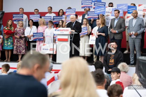  26.05.2024 OTWOCK<br />
SPOTKANIE PREZESA PIS Z MIESZKANCAMI<br />
PIKNIK WYBORCZY MALGORZATY GOSIEWSKIEJ<br />
N/Z JAROSLAW KACZYNSKI<br />
FOT. MARCIN BANASZKIEWICZ/FOTONEWS  