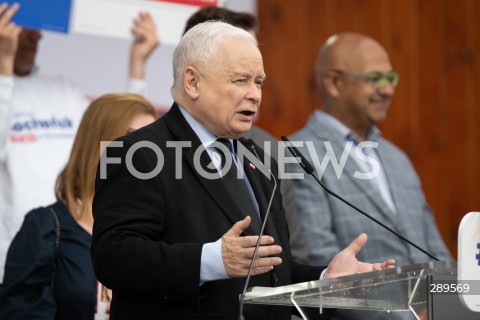  26.05.2024 OTWOCK<br />
SPOTKANIE PREZESA PIS Z MIESZKANCAMI<br />
PIKNIK WYBORCZY MALGORZATY GOSIEWSKIEJ<br />
N/Z JAROSLAW KACZYNSKI<br />
FOT. MARCIN BANASZKIEWICZ/FOTONEWS  