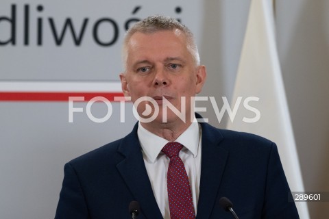  28.05.2024 WARSZAWA<br />
KONFERENCJA PRASOWA ADAMA BODNARA I TOMASZA SIEMONIAKA<br />
N/Z TOMASZ SIEMONIAK<br />
FOT. MARCIN BANASZKIEWICZ/FOTONEWS  