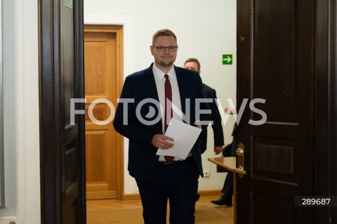  29.05.2024 WARSZAWA<br />
KONFERENCJA PRASOWA POLITYKOW SUWERENNEJ POLSKI<br />
FUNDUSZ SPRAWIEDLIWOSCI<br />
N/Z MICHAL WOS<br />
FOT. MARCIN BANASZKIEWICZ/FOTONEWS  