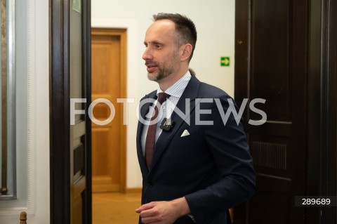  29.05.2024 WARSZAWA<br />
KONFERENCJA PRASOWA POLITYKOW SUWERENNEJ POLSKI<br />
FUNDUSZ SPRAWIEDLIWOSCI<br />
N/Z JANUSZ KOWALSKI<br />
FOT. MARCIN BANASZKIEWICZ/FOTONEWS  