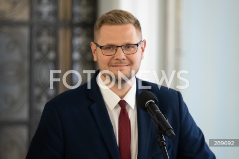  29.05.2024 WARSZAWA<br />
KONFERENCJA PRASOWA POLITYKOW SUWERENNEJ POLSKI<br />
FUNDUSZ SPRAWIEDLIWOSCI<br />
N/Z MICHAL WOS<br />
FOT. MARCIN BANASZKIEWICZ/FOTONEWS  