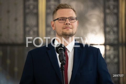  29.05.2024 WARSZAWA<br />
KONFERENCJA PRASOWA POLITYKOW SUWERENNEJ POLSKI<br />
FUNDUSZ SPRAWIEDLIWOSCI<br />
N/Z MICHAL WOS<br />
FOT. MARCIN BANASZKIEWICZ/FOTONEWS  