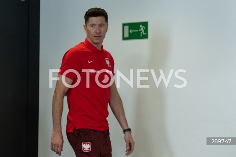  02.06.2024 WARSZAWA<br />
KONFERENCJA PRASOWA I TRENING REPREZENTACJI POLSKI PILKARZY <br />
N/Z ROBERT LEWANDOWSKI<br />
FOT. MARCIN BANASZKIEWICZ/FOTONEWS  