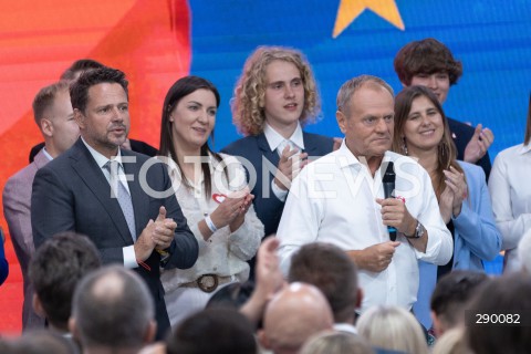  09.06.2024 WARSZAWA<br />
WYBORY DO PARLAMENTU EUROPEJSKIEGO<br />
WIECZOR WYBORCZY KKW PLATFORMA OBYWATELSKA<br />
N/Z RAFAL TRZASKOWSKI DONALD TUSK<br />
FOT. ANTONI BYSZEWSKI/FOTONEWS 