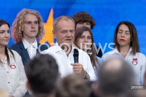  09.06.2024 WARSZAWA<br />
WYBORY DO PARLAMENTU EUROPEJSKIEGO<br />
WIECZOR WYBORCZY KKW PLATFORMA OBYWATELSKA<br />
N/Z DONALD TUSK<br />
FOT. ANTONI BYSZEWSKI/FOTONEWS 