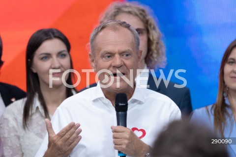  09.06.2024 WARSZAWA<br />
WYBORY DO PARLAMENTU EUROPEJSKIEGO<br />
WIECZOR WYBORCZY KKW PLATFORMA OBYWATELSKA<br />
N/Z DONALD TUSK<br />
FOT. ANTONI BYSZEWSKI/FOTONEWS 