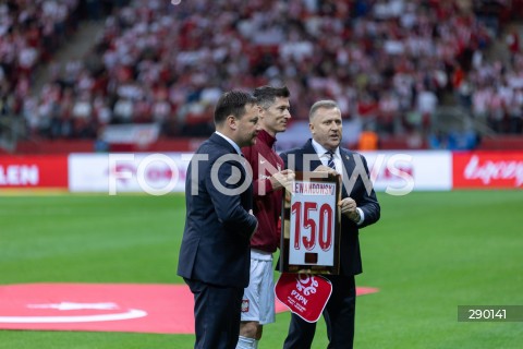  10.06.2024 WARSZAWA<br />
MECZ TOWARSZYSKI POLSKA - TURCJA NA PGE NARODOWYM W WARSZAWIE<br />
N/Z ROBERT LEWANDOWSKI<br />
FOT. ANTONI BYSZEWSKI/FOTONEWS 