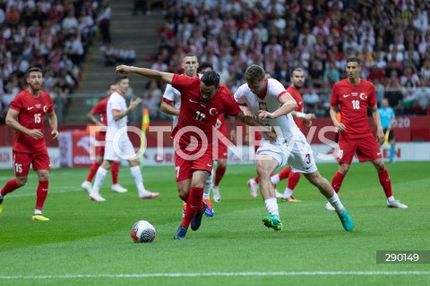  10.06.2024 WARSZAWA<br />
MECZ TOWARSZYSKI POLSKA - TURCJA NA PGE NARODOWYM W WARSZAWIE<br />
N/Z IRFAN KAHVECI PAWEL DAWIDOWICZ<br />
FOT. ANTONI BYSZEWSKI/FOTONEWS 