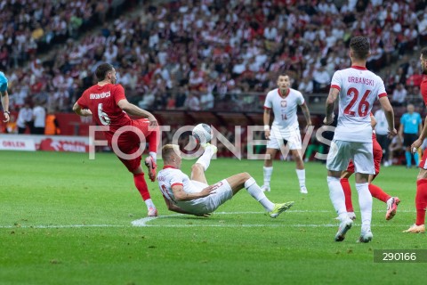  10.06.2024 WARSZAWA<br />
MECZ TOWARSZYSKI POLSKA - TURCJA NA PGE NARODOWYM W WARSZAWIE<br />
N/Z ORKUN KOKCU DAMIAN SZYMANSKI<br />
FOT. ANTONI BYSZEWSKI/FOTONEWS 