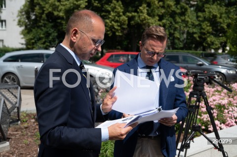  14.06.2024 WARSZAWA<br />
KONFERENCJA PRASOWA DARIUSZA JONSKIEGO I MICHALA SZCZERBY<br />
N/Z MICHAL SZCZERBA DARIUSZ JONSKI<br />
FOT. MARCIN BANASZKIEWICZ/FOTONEWS  