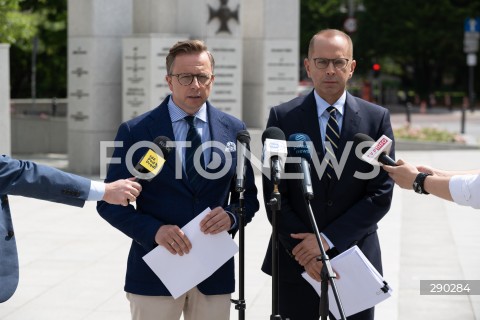  14.06.2024 WARSZAWA<br />
KONFERENCJA PRASOWA DARIUSZA JONSKIEGO I MICHALA SZCZERBY<br />
N/Z DARIUSZ JONSKI MICHAL SZCZERBA<br />
FOT. MARCIN BANASZKIEWICZ/FOTONEWS  