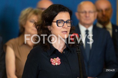  18.06.2024 WARSZAWA<br />
KONFERENCJA PRASOWA PREZYDENTOW MIAST WCHODZACYCH W SKLAD UNII METROPOLII POLSKICH<br />
N/Z ALEKSANDRA DULKIEWICZ<br />
FOT. ANTONI BYSZEWSKI/FOTONEWS 