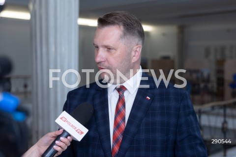  25.06.2024 WARSZAWA<br />
KONFERENCJA PRASOWA POSLOW PIS PRZEMYSLAWA CZARNKA I JANUSZA KOWALSKIEGO W WARSZAWIE<br />
N/Z PRZEMYSLAW CZARNEK<br />
FOT. ANTONI BYSZEWSKI/FOTONEWS 