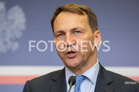  25.06.2024 WARSZAWA<br />
KONFERENCJA PRASOWA MINISTROW SPRAW ZAGRANICZNYCH POLSKI I SZWECJI<br />
PRESS CONFERENCE OF THE FOREIGN MINISTERS OF POLAND AND SWEDEN<br />
N/Z RADOSLAW SIKORSKI<br />
FOT. MARCIN BANASZKIEWICZ/FOTONEWS  