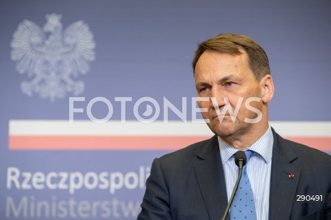  25.06.2024 WARSZAWA<br />
KONFERENCJA PRASOWA MINISTROW SPRAW ZAGRANICZNYCH POLSKI I SZWECJI<br />
PRESS CONFERENCE OF THE FOREIGN MINISTERS OF POLAND AND SWEDEN<br />
N/Z RADOSLAW SIKORSKI<br />
FOT. MARCIN BANASZKIEWICZ/FOTONEWS  