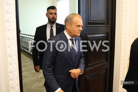  02.07.2024 WARSZAWA<br />
KONFERENCJA PRASOWA PREMIERA DONALDA TUSKA ORAZ KANCLERZA NIEMIEC OLAFA SCHOLZA<br />
N/Z DONALD TUSK<br />
FOT. ANTONI BYSZEWSKI/FOTONEWS 