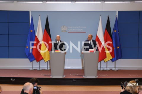  02.07.2024 WARSZAWA<br />
KONFERENCJA PRASOWA PREMIERA DONALDA TUSKA ORAZ KANCLERZA NIEMIEC OLAFA SCHOLZA<br />
N/Z OLAF SCHOLZ DONALD TUSK<br />
FOT. ANTONI BYSZEWSKI/FOTONEWS 