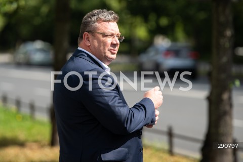  03.07.2024 WARSZAWA<br />
KONFERENCJA PRASOWA POLITYKOW SUWERENNEJ POLSKI<br />
N/Z MICHAL WOJCIK<br />
FOT. MARCIN BANASZKIEWICZ/FOTONEWS  