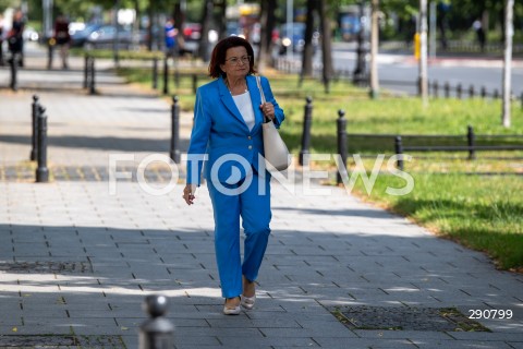  03.07.2024 WARSZAWA<br />
KONFERENCJA PRASOWA POLITYKOW SUWERENNEJ POLSKI<br />
N/Z MARIA KUROWSKA<br />
FOT. MARCIN BANASZKIEWICZ/FOTONEWS  