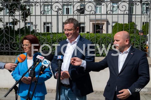  03.07.2024 WARSZAWA<br />
KONFERENCJA PRASOWA POLITYKOW SUWERENNEJ POLSKI<br />
N/Z MARIA KUROWSKA MICHAL WOJCIK MARIUSZ GOSEK<br />
FOT. MARCIN BANASZKIEWICZ/FOTONEWS  