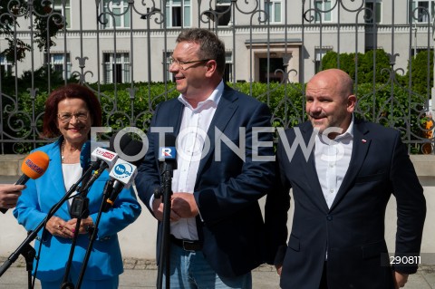  03.07.2024 WARSZAWA<br />
KONFERENCJA PRASOWA POLITYKOW SUWERENNEJ POLSKI<br />
N/Z MARIA KUROWSKA MICHAL WOJCIK MARIUSZ GOSEK<br />
FOT. MARCIN BANASZKIEWICZ/FOTONEWS  