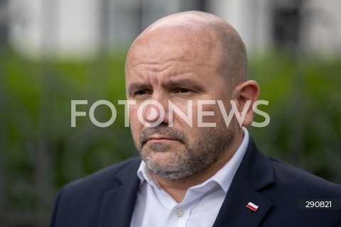  03.07.2024 WARSZAWA<br />
KONFERENCJA PRASOWA POLITYKOW SUWERENNEJ POLSKI<br />
N/Z MARIUSZ GOSEK<br />
FOT. MARCIN BANASZKIEWICZ/FOTONEWS  