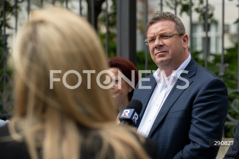  03.07.2024 WARSZAWA<br />
KONFERENCJA PRASOWA POLITYKOW SUWERENNEJ POLSKI<br />
N/Z MICHAL WOJCIK<br />
FOT. MARCIN BANASZKIEWICZ/FOTONEWS  