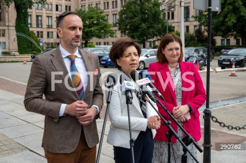  03.07.2024 WARSZAWA<br />
KONFERENCJA PRASOWA POLITYKOW PRAWA I SPRAWIEDLIWOSCI<br />
N/Z JANUSZ KOWALSKI MARLENA MALAG ANNA GEMBICKA<br />
FOT. MARCIN BANASZKIEWICZ/FOTONEWS  