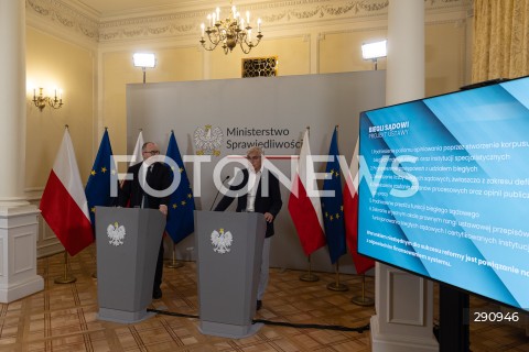  11.07.2024 WARSZAWA<br />
KONFERENCJA PRASOWA MINISTRA SPRAWIEDLIWOSCI ADAMA BODNARA I PELNOMOCNIKA DS. BIEGLYCH SADOWYCH  TADEUSZA TOMASZEWSKIEGO<br />
N/Z ADAM BODNAR TADEUSZ TOMASZEWSKI<br />
FOT. ANTONI BYSZEWSKI/FOTONEWS 