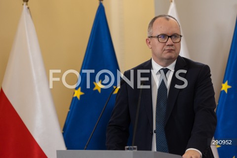  11.07.2024 WARSZAWA<br />
KONFERENCJA PRASOWA MINISTRA SPRAWIEDLIWOSCI ADAMA BODNARA I PELNOMOCNIKA DS. BIEGLYCH SADOWYCH  TADEUSZA TOMASZEWSKIEGO<br />
N/Z ADAM BODNAR<br />
FOT. ANTONI BYSZEWSKI/FOTONEWS 