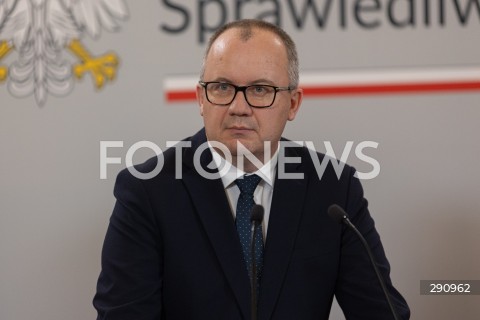  11.07.2024 WARSZAWA<br />
KONFERENCJA PRASOWA MINISTRA SPRAWIEDLIWOSCI ADAMA BODNARA I PELNOMOCNIKA DS. BIEGLYCH SADOWYCH  TADEUSZA TOMASZEWSKIEGO<br />
N/Z ADAM BODNAR<br />
FOT. ANTONI BYSZEWSKI/FOTONEWS 