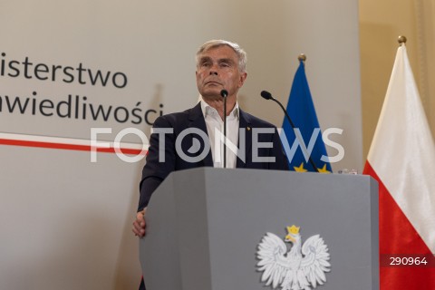  11.07.2024 WARSZAWA<br />
KONFERENCJA PRASOWA MINISTRA SPRAWIEDLIWOSCI ADAMA BODNARA I PELNOMOCNIKA DS. BIEGLYCH SADOWYCH  TADEUSZA TOMASZEWSKIEGO<br />
N/Z TADEUSZ TOMASZEWSKI<br />
FOT. ANTONI BYSZEWSKI/FOTONEWS 