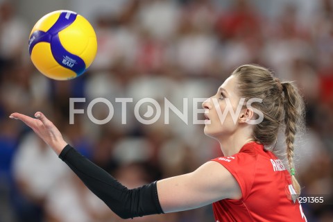  18.07.2024 MIELEC <br />
SIATKOWKA KOBIET <br />
MEMORIAL AGATY MROZ - OLSZEWSKIEJ <br />
MECZ POLSKA - FRANCJA ( POLAND - FRANCE ) <br />
N/Z KLAUDIA ALAGIERSKA SYLWETKA <br />
 