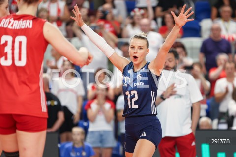  18.07.2024 MIELEC <br />
SIATKOWKA KOBIET <br />
MEMORIAL AGATY MROZ - OLSZEWSKIEJ <br />
MECZ POLSKA - FRANCJA ( POLAND - FRANCE ) <br />
N/Z ALEKSANDRA SZCZYGLOWSKA SYLWETKA RADOSC EMOCJE <br />
 