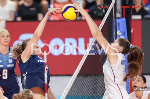  19.07.2024 MIELEC ( POLSKA - POLAND ) <br />
SIATKOWKA KOBIET - VOLLEYBALL <br />
MEMORIAL AGATY MROZ - OLSZEWSKIEJ <br />
MECZ POLSKA - SERBIA ( POLAND - SERBIA ) <br />
N/Z AGNIESZKA KORNELUK HENA KURTAGIC <br />
 