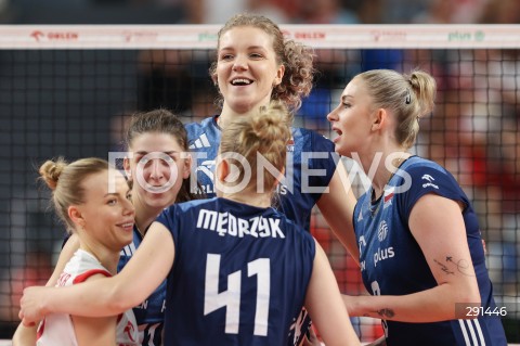  19.07.2024 MIELEC ( POLSKA - POLAND ) <br />
SIATKOWKA KOBIET - VOLLEYBALL <br />
MEMORIAL AGATY MROZ - OLSZEWSKIEJ <br />
MECZ POLSKA - SERBIA ( POLAND - SERBIA ) <br />
N/Z AGNIESZKA KORNELUK MARTYNA LUKASIK ALEKSANDRA SZCZYGLOWSKA MAGDALENA STYSIAK RADOSC EMOCJE <br />
 