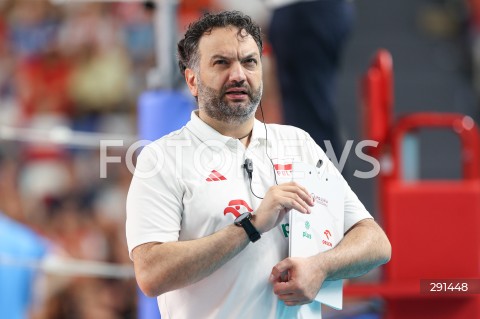  19.07.2024 MIELEC ( POLSKA - POLAND ) <br />
SIATKOWKA KOBIET - VOLLEYBALL <br />
MEMORIAL AGATY MROZ - OLSZEWSKIEJ <br />
MECZ POLSKA - SERBIA ( POLAND - SERBIA ) <br />
N/Z STEFANO LAVARINI ( I TRENER - HEAD COACH ) SYLWETKA <br />
 