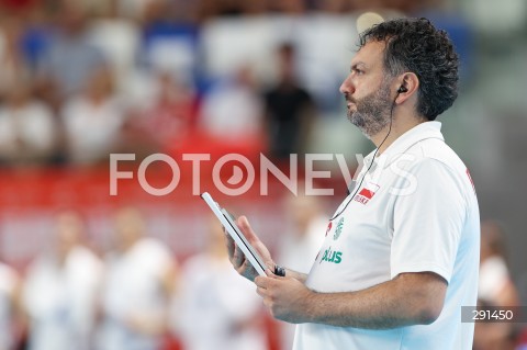  19.07.2024 MIELEC ( POLSKA - POLAND ) <br />
SIATKOWKA KOBIET - VOLLEYBALL <br />
MEMORIAL AGATY MROZ - OLSZEWSKIEJ <br />
MECZ POLSKA - SERBIA ( POLAND - SERBIA ) <br />
N/Z STEFANO LAVARINI ( I TRENER - HEAD COACH ) SYLWETKA <br />
 