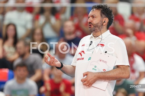  19.07.2024 MIELEC ( POLSKA - POLAND ) <br />
SIATKOWKA KOBIET - VOLLEYBALL <br />
MEMORIAL AGATY MROZ - OLSZEWSKIEJ <br />
MECZ POLSKA - SERBIA ( POLAND - SERBIA ) <br />
N/Z STEFANO LAVARINI ( I TRENER - HEAD COACH ) SYLWETKA <br />
 