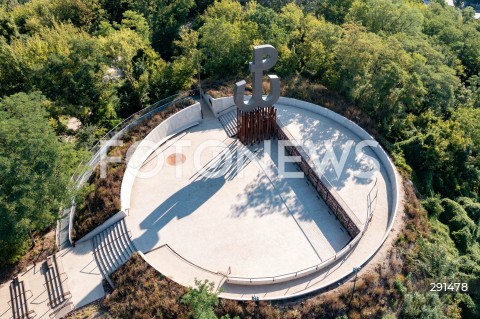  20.07.2024 WARSZAWA<br />
MIEJSCA PAMIECI POWSTANIA WARSZAWSKIEGO<br />
N/Z KOPIEC POWSTANIA WARSZAWSKIEGO<br />
FOT. MARCIN BANASZKIEWICZ/FOTONEWS  