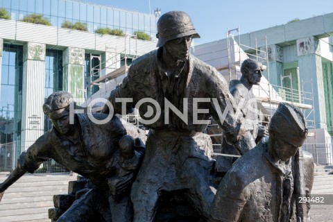  20.07.2024 WARSZAWA<br />
MIEJSCA PAMIECI POWSTANIA WARSZAWSKIEGO<br />
N/Z POMNIK POWSTANIA WARSZAWSKIEGO<br />
FOT. MARCIN BANASZKIEWICZ/FOTONEWS  