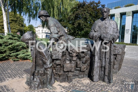  20.07.2024 WARSZAWA<br />
MIEJSCA PAMIECI POWSTANIA WARSZAWSKIEGO<br />
N/Z POMNIK POWSTANIA WARSZAWSKIEGO<br />
FOT. MARCIN BANASZKIEWICZ/FOTONEWS  