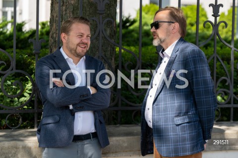  20.07.2024 WARSZAWA<br />
KONFERENCJA PRASOWA POLITYKOW ZJEDNOCZONEJ PRAWICY<br />
N/Z JACEK OZDOBA PAWEL SZROT<br />
FOT. MARCIN BANASZKIEWICZ/FOTONEWS  