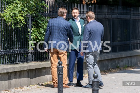  20.07.2024 WARSZAWA<br />
KONFERENCJA PRASOWA POLITYKOW ZJEDNOCZONEJ PRAWICY<br />
N/Z PAWEL SZROT PATRYK JAKI JACEK OZDOBA<br />
FOT. MARCIN BANASZKIEWICZ/FOTONEWS  