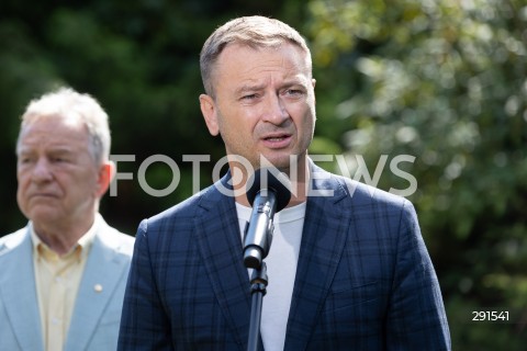  24.07.2024 WARSZAWA<br />
KONFERENCJA PRASOWA SLAWOMIRA NITRASA WS. ZWIEKSZENIA STYPENDIOW<br />
N/Z ANDRZEJ SUPRON SLAWOMIR NITRAS<br />
FOT. ANTONI BYSZEWSKI/FOTONEWS 