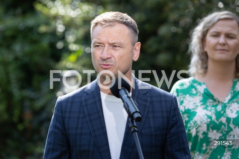  24.07.2024 WARSZAWA<br />
KONFERENCJA PRASOWA SLAWOMIRA NITRASA WS. ZWIEKSZENIA STYPENDIOW<br />
N/Z SLAWOMIR NITRAS<br />
FOT. ANTONI BYSZEWSKI/FOTONEWS 