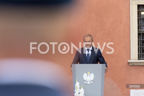  24.07.2024 WARSZAWA<br />
OBCHODY SWIETA POLICJI W WARSZAWIE<br />
N/Z PREMIER DONALD TUSK<br />
FOT. ANTONI BYSZEWSKI/FOTONEWS 