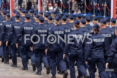  24.07.2024 WARSZAWA<br />
OBCHODY SWIETA POLICJI W WARSZAWIE<br />
N/Z POLICJANCI<br />
FOT. ANTONI BYSZEWSKI/FOTONEWS 