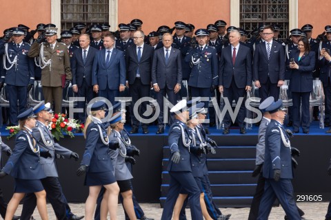  24.07.2024 WARSZAWA<br />
OBCHODY SWIETA POLICJI W WARSZAWIE<br />
N/Z MARCIN KIERWINSKI ADAM BODNAR PREMIER DONALD TUSK MAREK BORON SZYMON HOLOWNIA MONIKA WIELICHOWSKA CZESLAW MROCZEK <br />
FOT. ANTONI BYSZEWSKI/FOTONEWS 